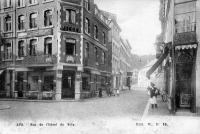 carte postale ancienne de Spa Rue de l'Hôtel de Ville