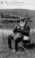postkaart van Vresse-sur-Semois Le plus vieux pêcheur de la Semois