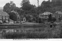 postkaart van Annevoie-Rouillon La Meuse devant Rouillon