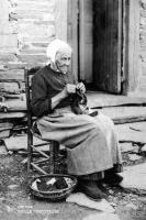 postkaart van Vresse-sur-Semois Vieille tricoteuse postkaart van Vresse-sur-Semois Vieille tricoteuse