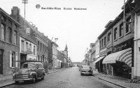 postkaart van Sint-Gillis-Waas Kronen - Hoekstraat