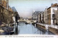 postkaart van Gent Quai des Dominicains, au fond le nouveau Pont et l'Hôtel des Postes