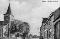 postkaart van Tremelo Kerk en Dorpkom