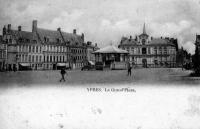 postkaart van Ieper La Grand Place