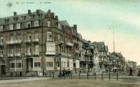 postkaart van De Panne La digue à hauteur de l'hôtel Terlinck