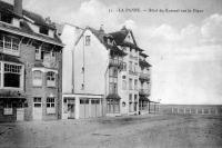 carte postale ancienne de La Panne Hôtel du Kursaal sur la digue