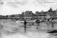 carte postale ancienne de Blankenberge La Digue vue de la plage