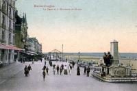 carte postale ancienne de Blankenberge La Digue et le Monument de Bruyne