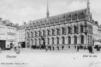 carte postale ancienne de Courtrai Hôtel de Ville