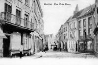 carte postale ancienne de Courtrai Rue Notre Dame