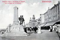 carte postale ancienne de Blankenberge Monument élevé à De Bruyne et Lippens