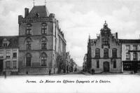 carte postale ancienne de Furnes La maison des officiers espagnols et le théatre